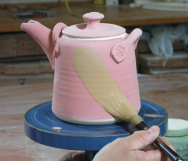 11 Apply base glaze coat, then a first brush mark of a different glaze.